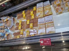 面包甜点陈列柜-味多美(江桥万达店)