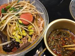 -李记特色罐罐米线(重庆中环大厦店)