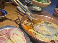 -洱火云南酸菜牛肉火锅(石景山当代商城店)