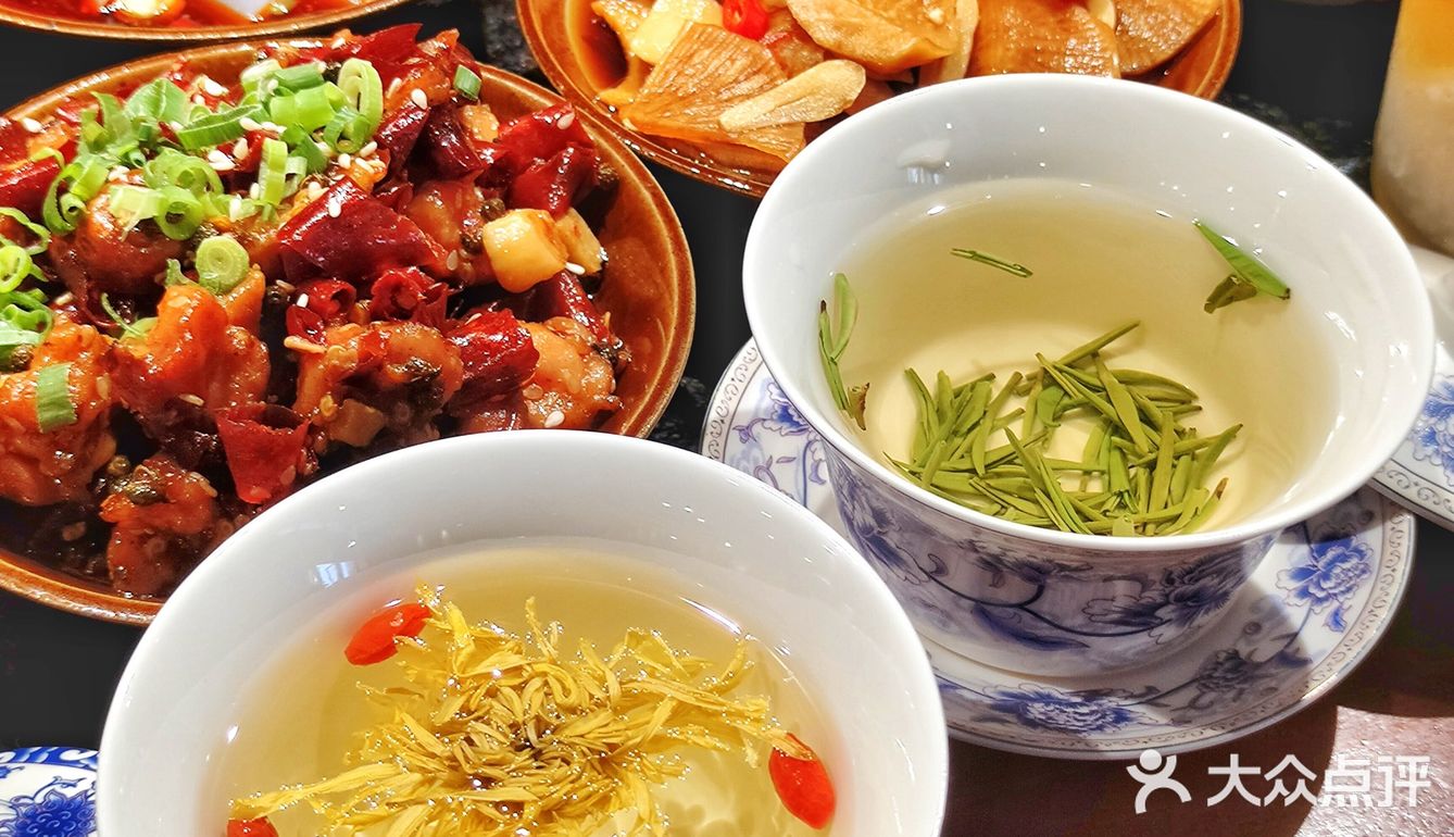 西安首家茶馆火锅店🥳豆花鱼火锅击中我的心！