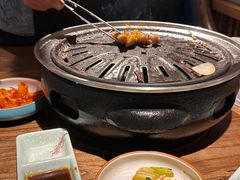 -明洞阿姨·韩式酱蟹烤肉·创意料理(三元桥店)