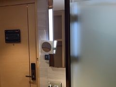 -麗枫酒店(广州中山大学中山眼科中心区庄地铁站店)
