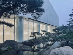 -罗红摄影艺术馆