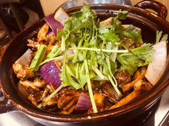 -胡须佬鸡煲四季火锅(海雅缤纷城店)