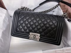 -CHANEL(恒隆广场店)
