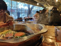 -岗上渣渣老火锅(两路口店)