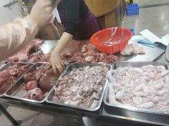 -标记美食新鲜猪杂(兴南大道店)