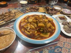 -乡村馕坑肉·烧烤·新疆菜·本地人更爱吃(阿勒泰首店)