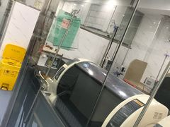-伟伟宠物医院·CT影像中心·瑞派犬猫综合性门诊(汉口总院)