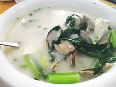 -鹏城人家海鲜酒家·23年老字号(较场尾店)