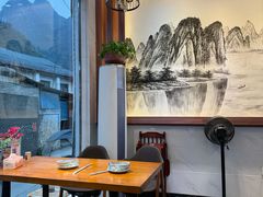 -梁姐啤酒鱼(兴坪古镇店)