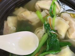 鲜肉砂锅馄饨-二中酸辣汤(无锡梁溪区店)