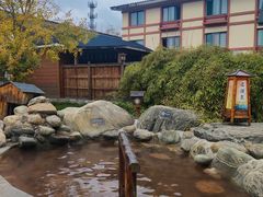 -华山御温泉度假村