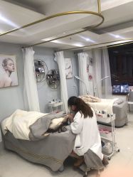 -GK顾小姐美甲店建构