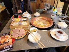 -阿婆情腊排骨火锅·野生菌季(古城旗舰店)
