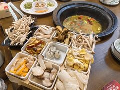 -菌乡缘·野生菌蒸汽鱼火锅(江边夜市店)