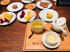 -梅间堂茶馆(绿地缤纷城店)