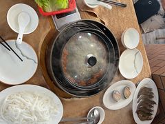 -濠轩阁特色生蚝火锅(水湾路店)