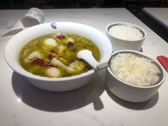 酸菜巴沙鱼-渝是乎酸菜鱼(龙旗购物中心店)