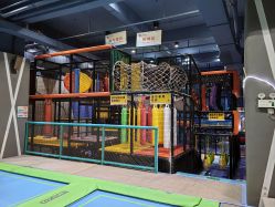 -反弹蹦床公园·亲子乐园·团建·派对(尚品奥莱店)