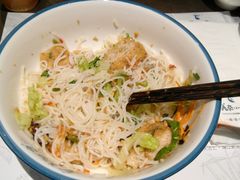 -美奈小馆·越南料理(中航城君尚购物中心店)