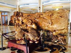 -泉城欧乐堡戏水湾艺术养生温泉