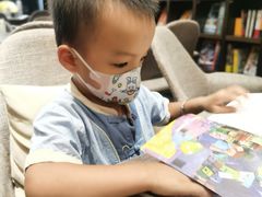 -钟书阁(松江泰晤士小镇店)