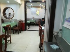 大堂-白玉兰小吃(新村路店)