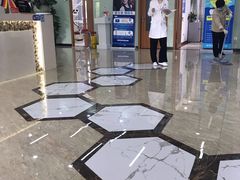 -茂菊口腔连锁(浦东南路店)