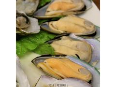 -樾餐厅泰式海鲜火锅(民歌湖店)