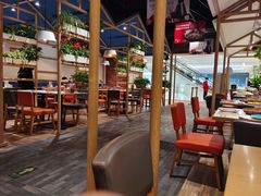 -渝信川菜 · 川味家常菜(财富购物中心店)