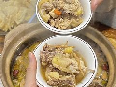 -威邵鸡煲(西华路总店)