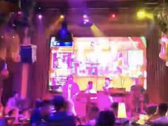 -胡桃里乐队酒馆(鎏嘉码头店)