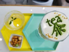 手工奶盖茶-茶是一枝花泡茶店