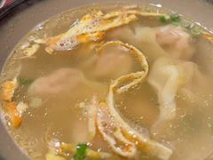 老鸡汤馄饨-南京大牌档(凯德大峡谷店)