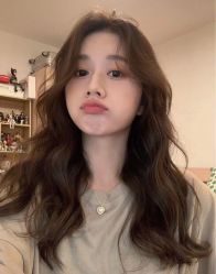 -十六番发型师事务所