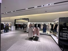 -URBAN REVIVO(佛山南海万达广场店)