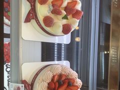 -花花卷卷·鲜食蛋糕(静安久光百货店)