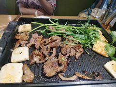 -金三顺韩式炭火烤肉店(中华路店)