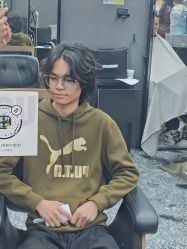 点击看大图 -藤野造型专业烫染接发