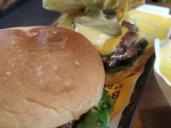 -UMAMI乌玛米披萨·汉堡·清真Halal(红岭北店)