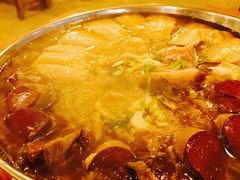-闯关东东北农家菜(崂山石老人店)
