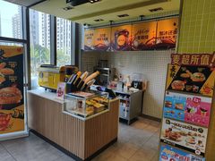 -麦当劳(普陀香溢花城店)
