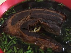 -小龙大肉面馆