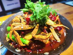 -二钳洞庭虾蟹·江湖菜(成都鹭岛店)