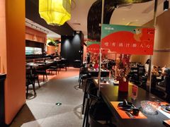 大堂-羽鸽集·乳鸽专门店·地道顺德菜(岭南站店)