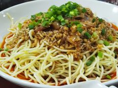 -陈胖子鱼庄(黄辣丁新津店)