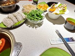 -一叶一世界•素食餐厅(环球中心店)