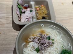 -亮亮拉面(师范路店)