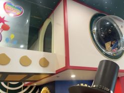 -MELAND CLUB亲子乐园·派对·餐厅(北京芳圆里ID MALL店)